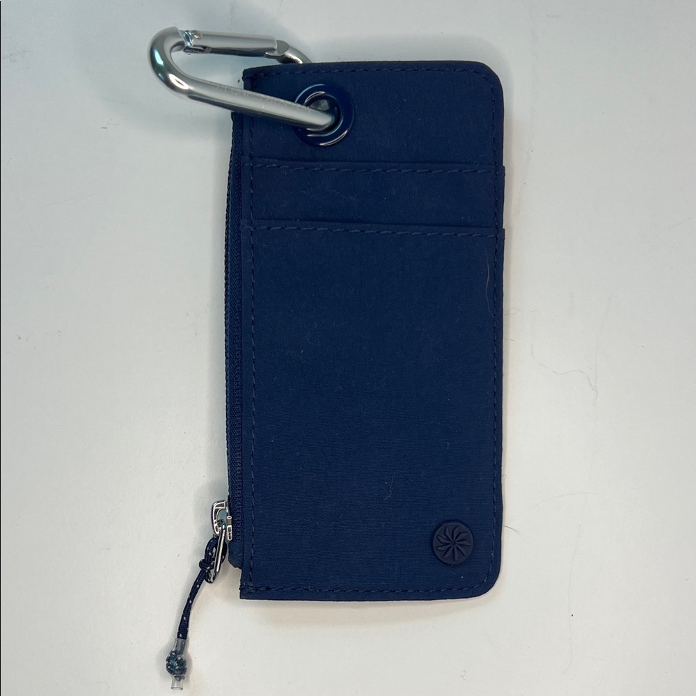 Athleta Navy small run with me wallet. Jogging running wallet with caribinier